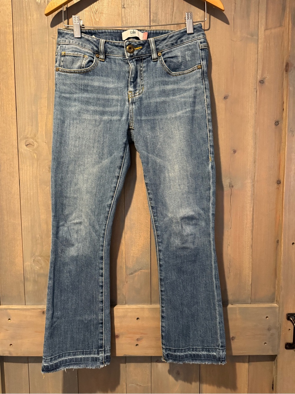 CAbi Cropped Flare Jeans in Medium Blue Wash